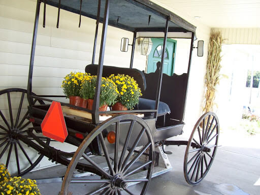 old town amish shop outdoor